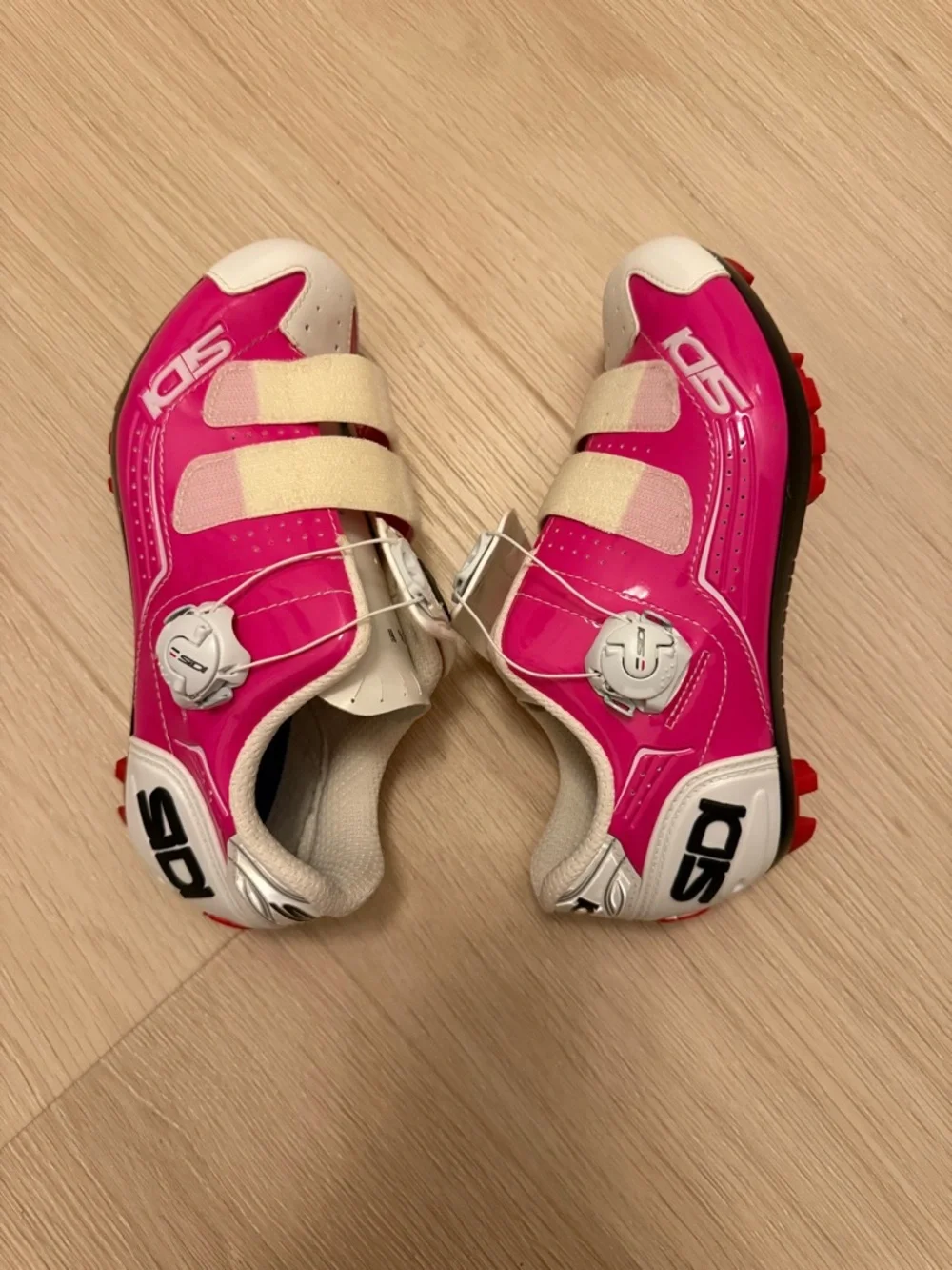 Sidi Women's Athletic Cycling Shoes - White & Pink - Picture 3 of 8